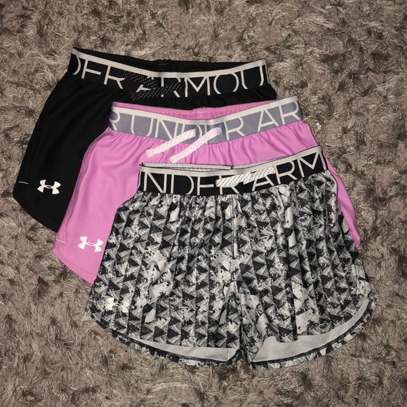 Youth Under Armour shorts - Picture 1 of 4